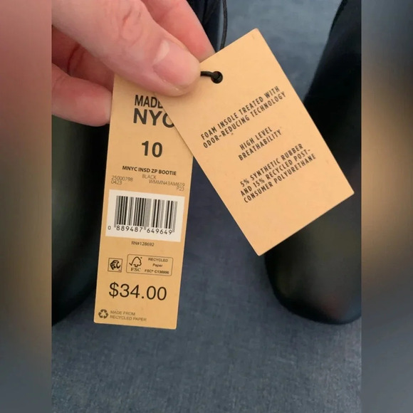 Woman’s Madden NYC Black Faux Leather Square Toe Block Heeled Ank Boots Size 10 - Picture 9 of 10